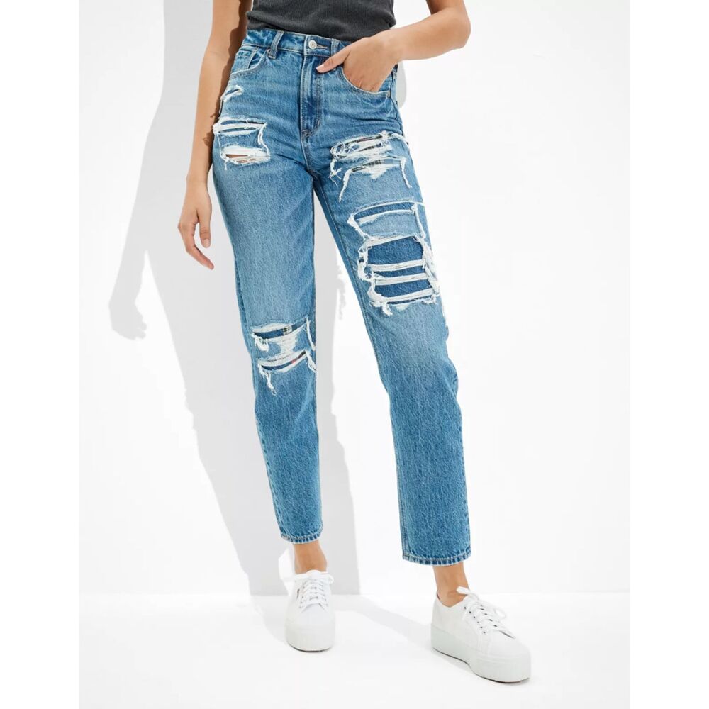 American Eagle Mom Straight Jeans Women’s 16 Distressed Patched High Rise NWT